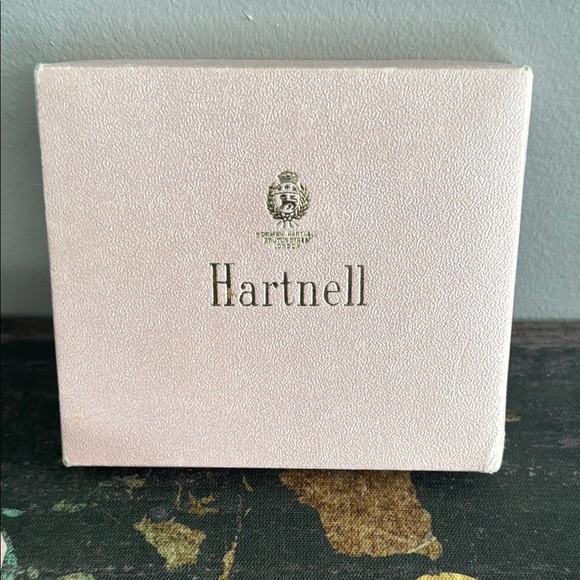 Hartnell LondonVintage In Love Perfume Bath Cubes Set - Picture 3 of 5